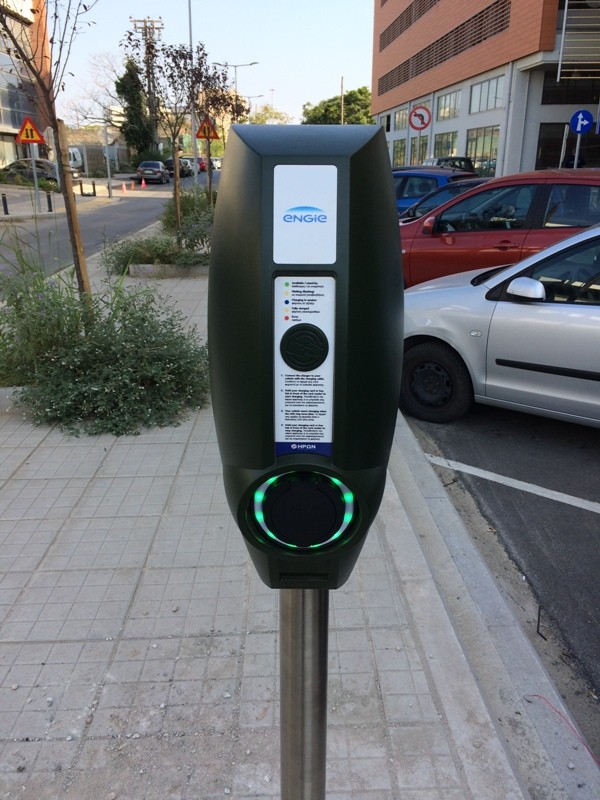 Read more about the article Ο πρώτος κοινόχρηστος σταθμός φόρτισης για ηλεκτρικά αυτοκίνητα από την Περιφέρεια Κεντρικής Μακεδονίας