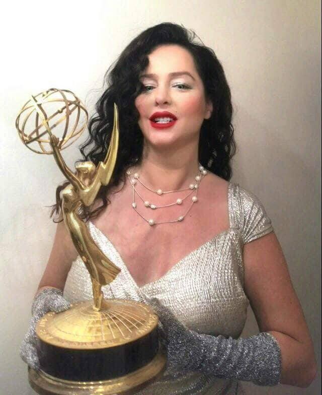 You are currently viewing Έλαμψε η Δέσποινα Μοίρου στη μεγάλη βραδιά των βραβείων Emmy