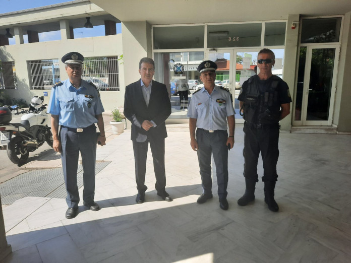 You are currently viewing Επίσκεψη του Υπουργού Προστασίας του Πολίτη, κ. Μιχάλη Χρυσοχοΐδη στη Θεσσαλονίκη